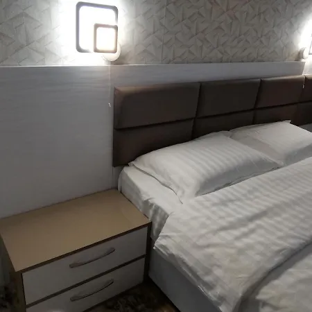 Ani Apartamento Veliko Tárnovo